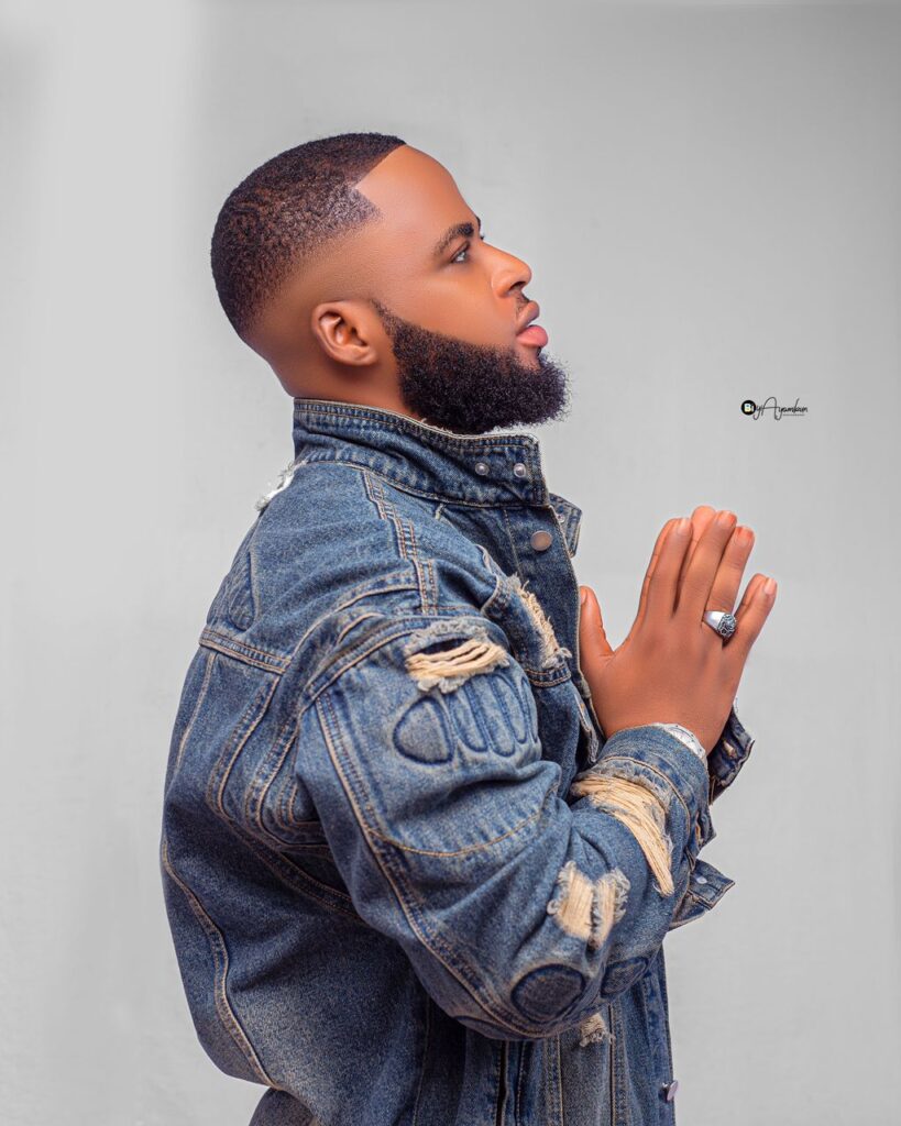 Iamtrinityguy - God Pass Them Lyrics Ft. Olw Maro